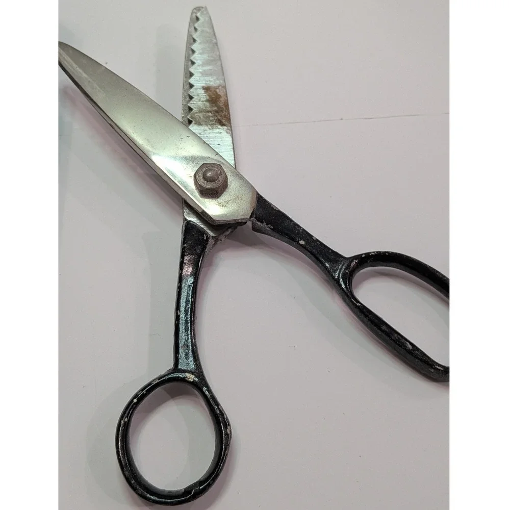 Foremost Pinking Shears Unisex OS Black Fair Vintage Germany Sewing Scissors Box